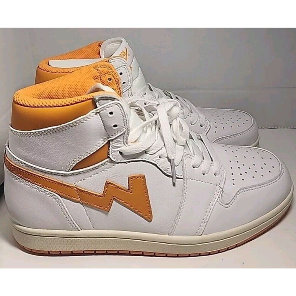 WJW Woosh 1’s Size 9.5 Men Jordan 1 Orange - rare hard to find y2k